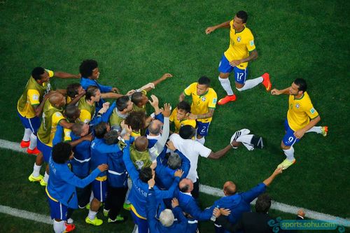 2014世界杯巴西为什么输那么惨